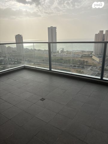 אמנון ליפקין שחק 10