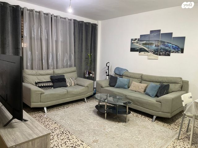 שדרות לוחמי הגטאות 3