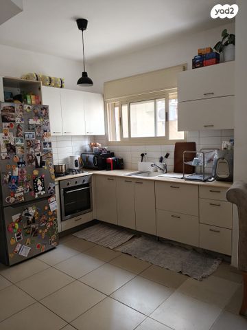 שדרות ירושלים 35