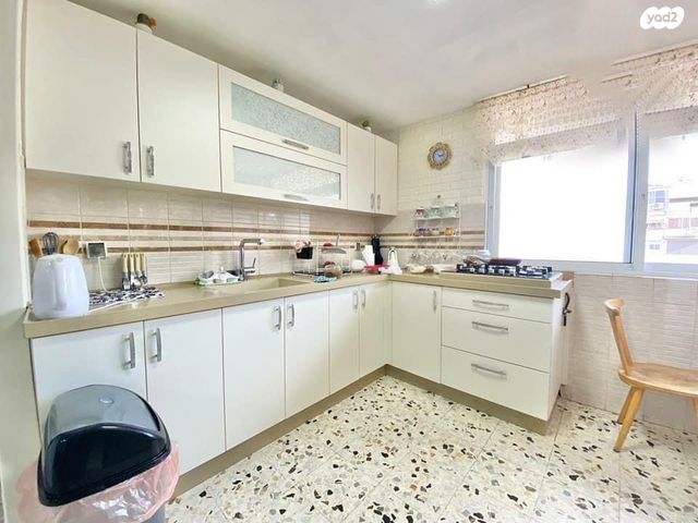 שדרות רש"י 10