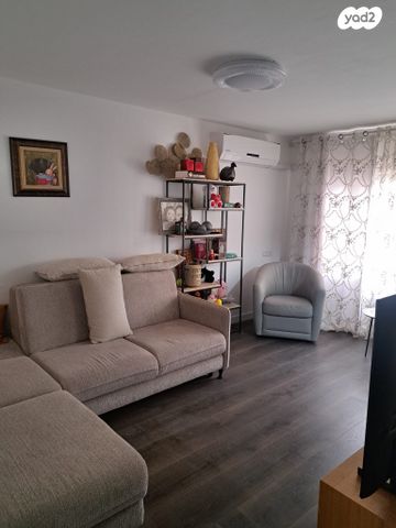 הספורטאים 7019