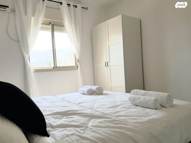 אוהל יעקב 12