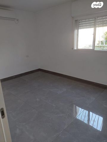 טייטלבאום 14