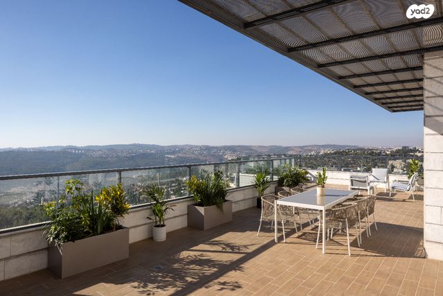 גג/ פנטהאוז, קרית היובל 1, קרית היובל, ירושלים