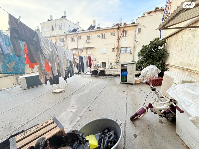 קיבוץ גלויות