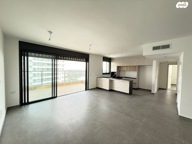 יונה וולך 16