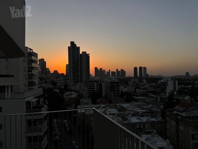 דירה למכירה בתל אביב יפו (תיווך) — 2