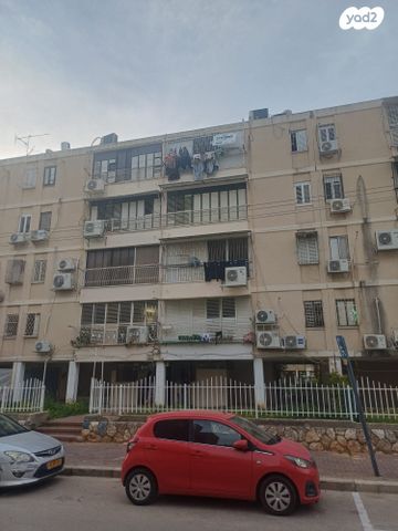 פיינשטיין 4