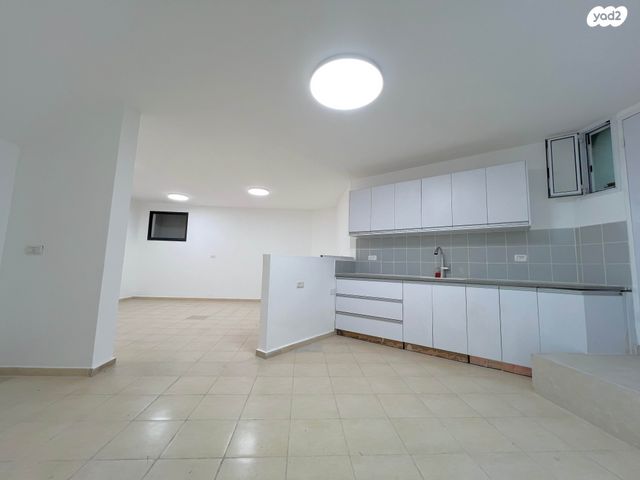 מרכז פרדס חנה