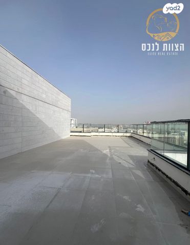 גג/ פנטהאוז