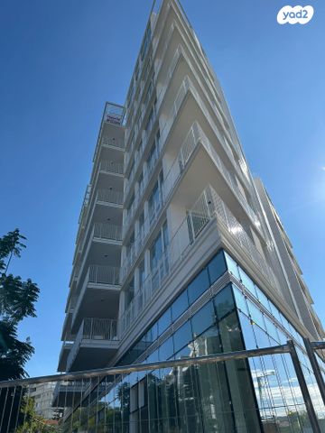 גג/ פנטהאוז