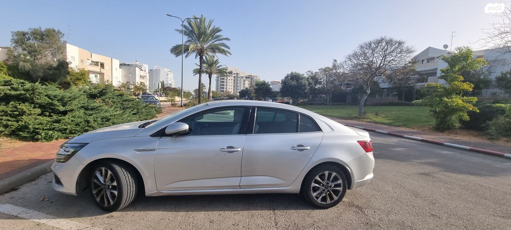 מודעת רכב רנו מגאן