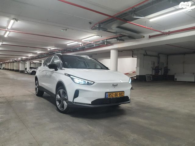 מודעת רכב ג׳ילי Geometry C