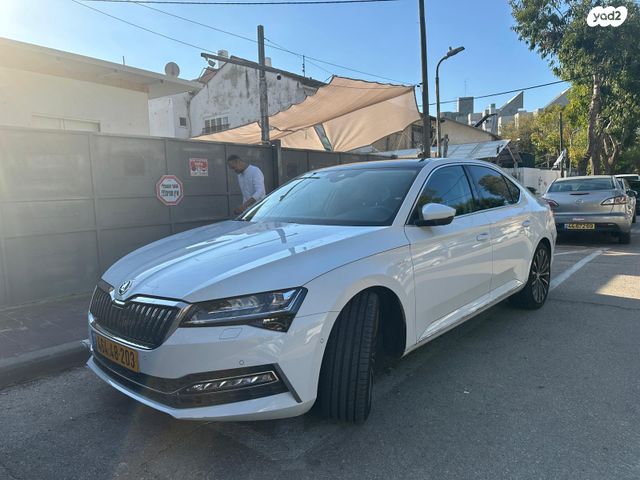 מודעת רכב סקודה סופרב