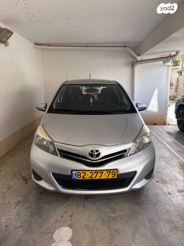 מודעת רכב טויוטה יאריס