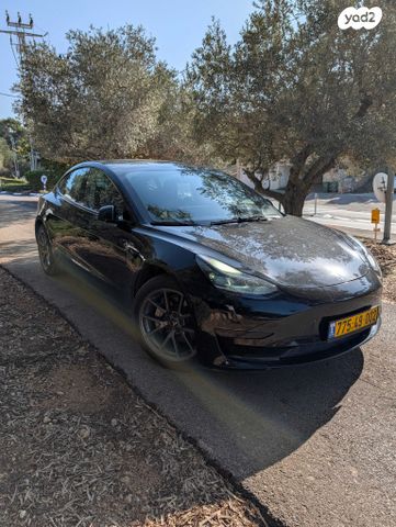 מודעת רכב טסלה מודל 3