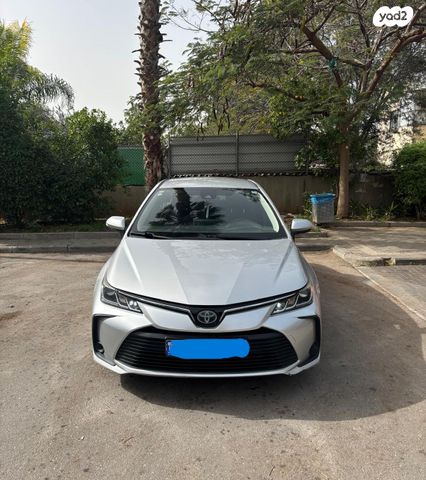 מודעת רכב טויוטה קורולה