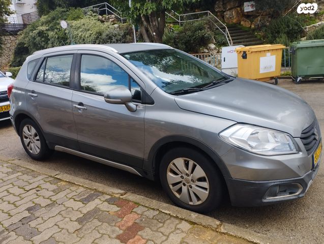 מודעת רכב סוזוקי קרוסאובר