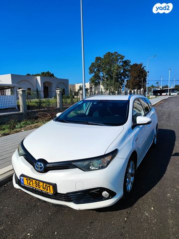מודעת רכב טויוטה אוריס
