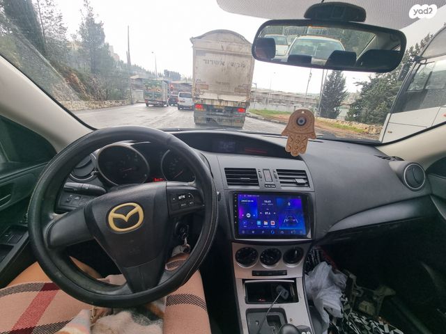 מודעת רכב מאזדה 3