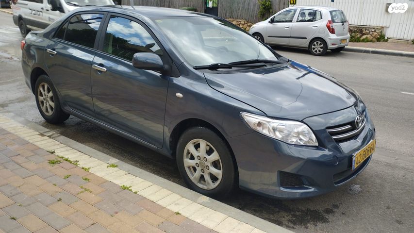 מודעת רכב טויוטה קורולה