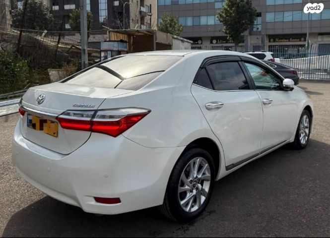 מודעת רכב טויוטה קורולה