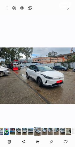 מודעת רכב ג׳ילי Geometry C