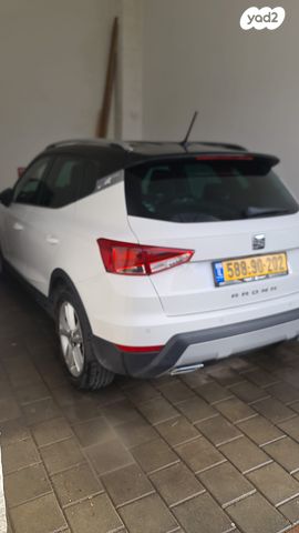 מודעת רכב סיאט ארונה