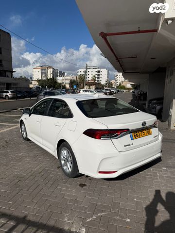 מודעת רכב טויוטה קורולה