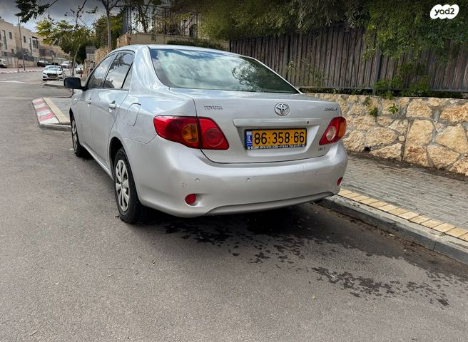 מודעת רכב טויוטה קורולה