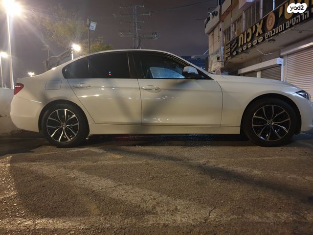 מודעת רכב ב מ וו סדרה 3