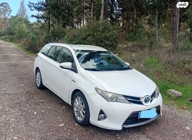 מודעת רכב טויוטה אוריס