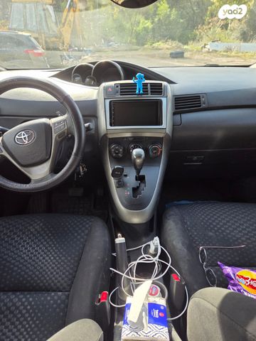 מודעת רכב טויוטה ורסו