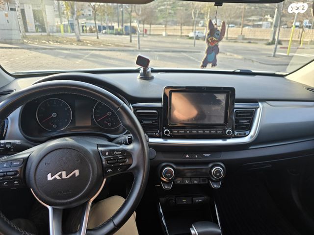 מודעת רכב קיה סטוניק