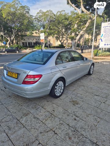 מודעת רכב מרצדס-בנץ C-class