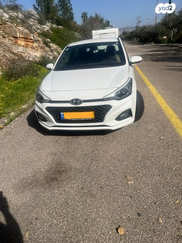 מודעת רכב יונדאי i20