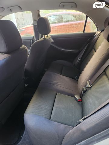 מודעת רכב טויוטה קורולה