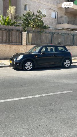 מודעת רכב מיני קופר