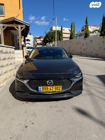 מודעת רכב מאזדה 3