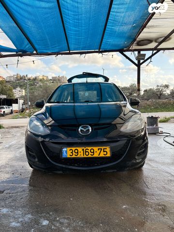 מודעת רכב מאזדה 2