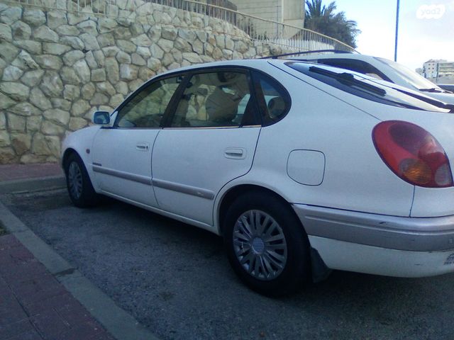מודעת רכב טויוטה קורולה