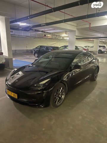 מודעת רכב טסלה מודל 3