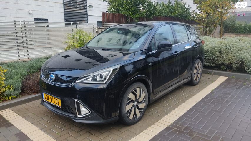 מודעת רכב ג'י.איי.סי GE3