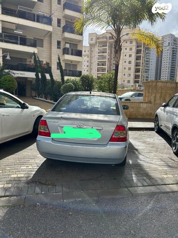 מודעת רכב טויוטה קורולה