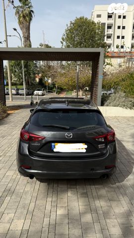מודעת רכב מאזדה 3