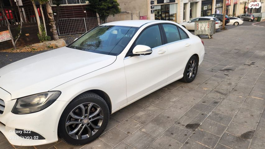 מודעת רכב מרצדס-בנץ C-class
