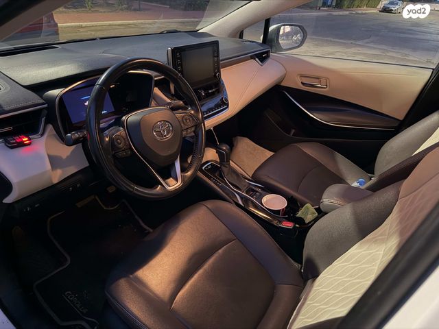 מודעת רכב טויוטה קורולה