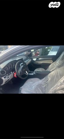מודעת רכב מרצדס-בנץ C-class