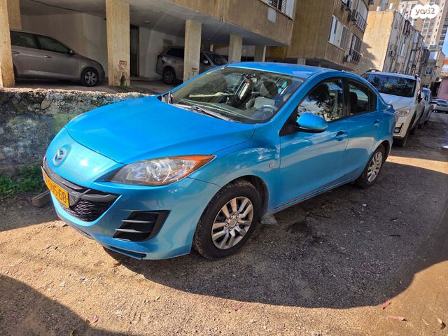 מודעת רכב מאזדה 3