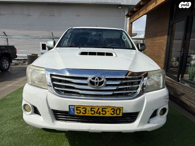 מודעת רכב טויוטה היילקס